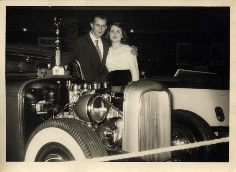 File:Andy-kassa-1932-ford-10.jpg