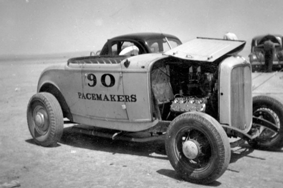 File:Stuart-hilborn-1932-ford.jpg