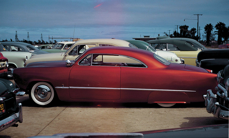 File:Buster-litton-1949-ford-panoramic-ford.jpg