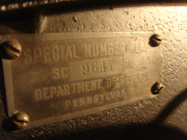 File:Bill-kelly-1932-ford21.jpg