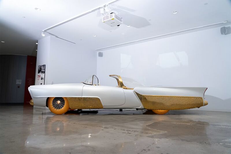 File:The-restored-golden-sahara-custom-car2.jpg