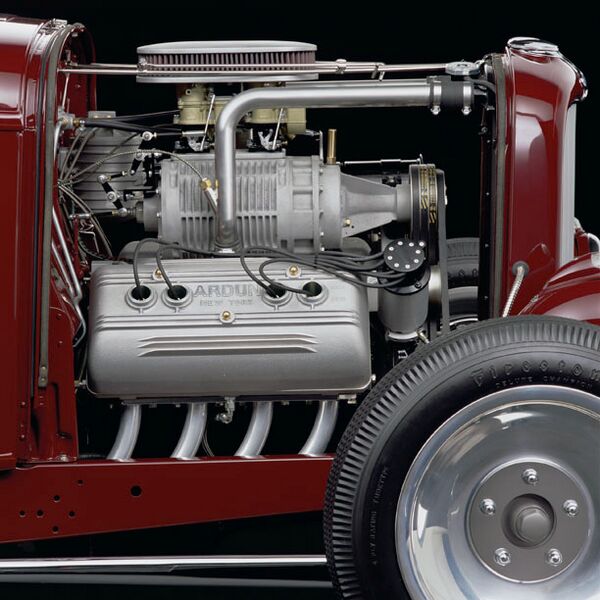 File:Jorge-zaragoza-1932-ford-roadster9.jpg