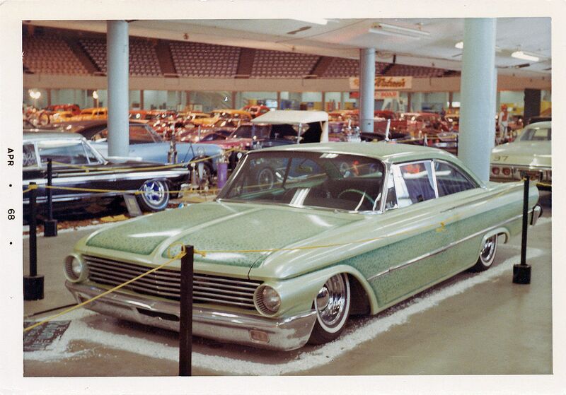 File:Carl-darling-1961-ford-starliner.jpg