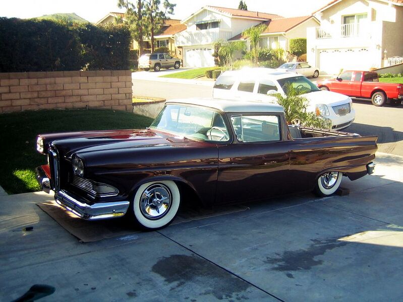 File:Tim-musico-1957-ford-edselero.jpg