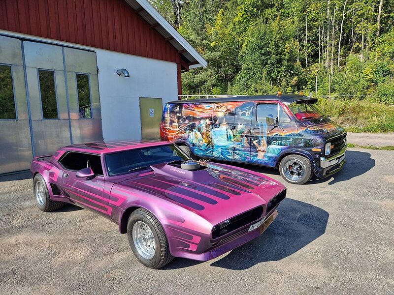 File:Helge-solberg-1967-chevrolet-camaro-custom-low-n-blown.jpg