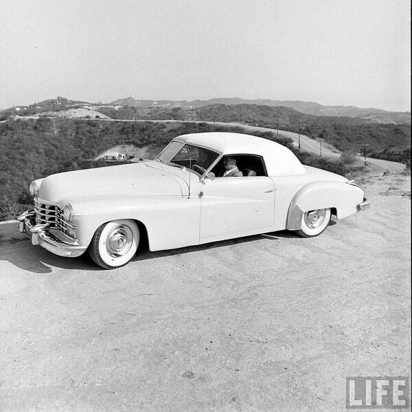 File:Jimmy-goode-1941-cadillac4.jpg