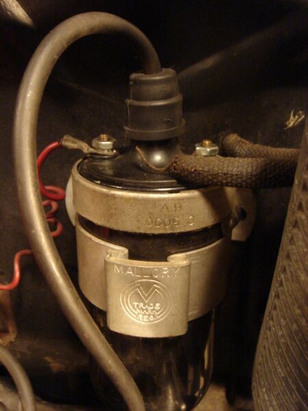 File:Bill-kelly-1932-ford23.jpg