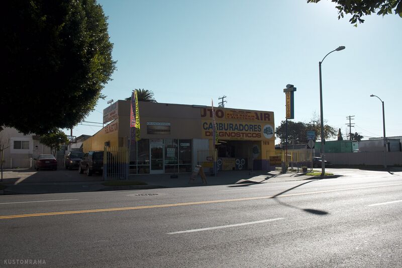 File:Barris-compton-shop-2011-3.jpg